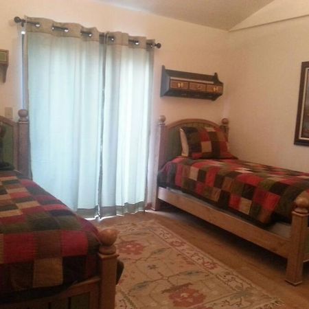 Cozy Flagstaff Home In Cool Pines - Country Club Экстерьер фото