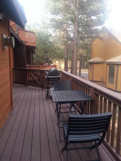 Cozy Flagstaff Home In Cool Pines - Country Club Экстерьер фото